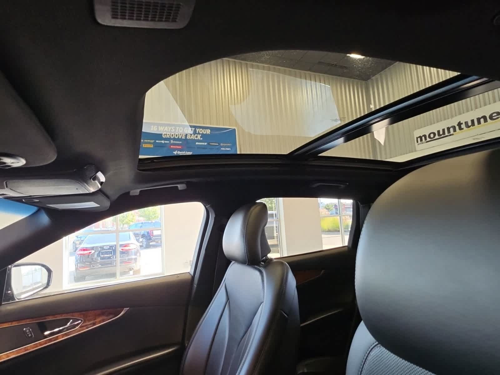 Used 2019 Lincoln Nautilus Reserve AWD/4WD image 17