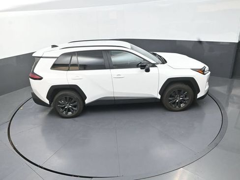 Used 2026 Toyota RAV4 XLE Premium AWD/4WD image 30