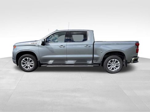 Used 2023 Chevrolet Silverado 1500 LTZ AWD/4WD image 2
