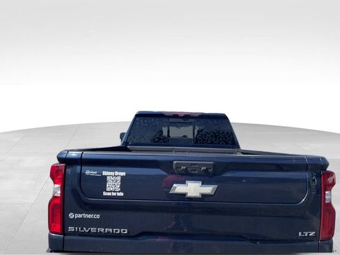 Used 2022 Chevrolet Silverado 2500 LTZ w/ LTZ Texas Edition AWD/4WD image 4