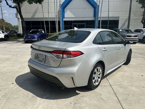 Used 2024 Toyota Corolla LE FWD image 35