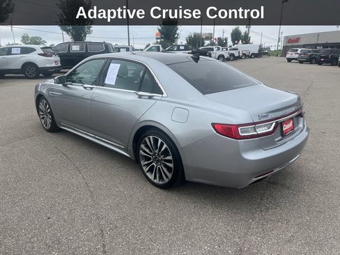 Used 2020 Lincoln Continental AWD w/ Premium Package image 3