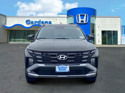 Used 2025 Hyundai Tucson SEL FWD image 2