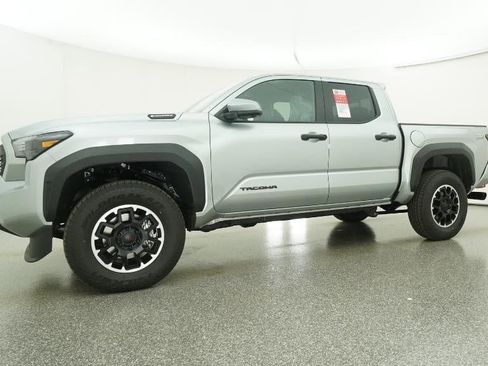 New 2025 Toyota Tacoma TRD Off-Road image 51