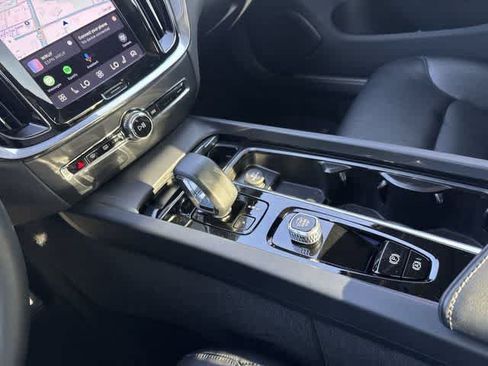 Used 2024 Volvo S60 B5 Core FWD image 28