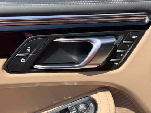 New 2026 Porsche Macan Turbo AWD/4WD image 21