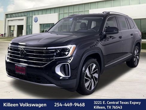 New 2025 Volkswagen Atlas SEL image 3