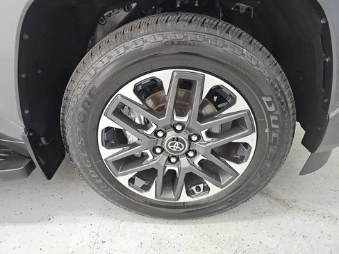 Used 2026 Toyota Sequoia Limited AWD/4WD image 8