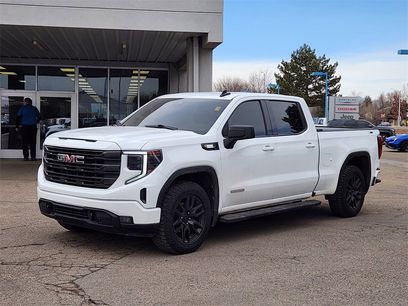 Used 2023 GMC Sierra 1500 Elevation w/ LPO, Elevation Black Package