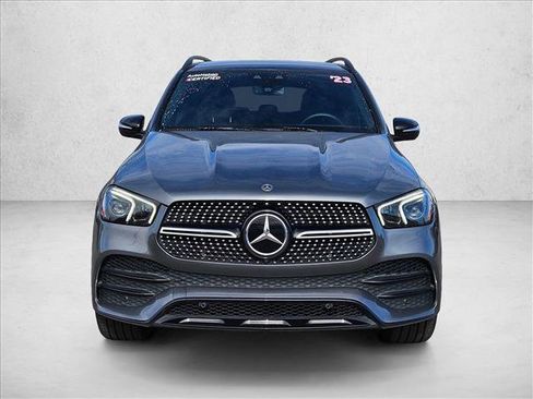 Used 2023 Mercedes-Benz GLE 450 4MATIC image 2