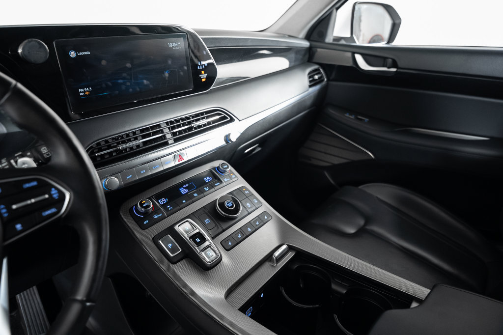 Certified 2022 Hyundai Palisade Limited FWD image 28