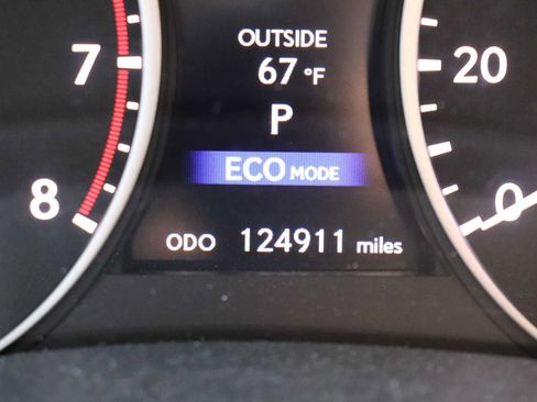 Used 2014 Lexus ES 350 w/ Luxury Package FWD image 11