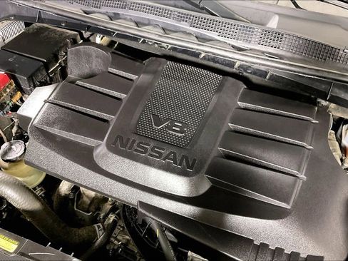 Used 2023 Nissan Titan PRO-4X w/ Pro-4x Convenience Package image 44