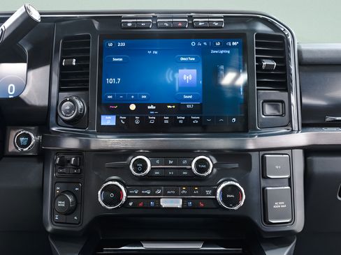 Used 2024 Ford F250 Lariat w/ Lariat Ultimate Package AWD/4WD image 14