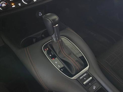 Used 2025 Honda HR-V Sport image 15