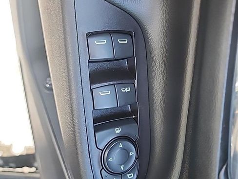 Used 2022 Chevrolet Equinox LT image 17