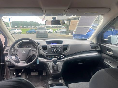 Used 2015 Honda CR-V LX image 14