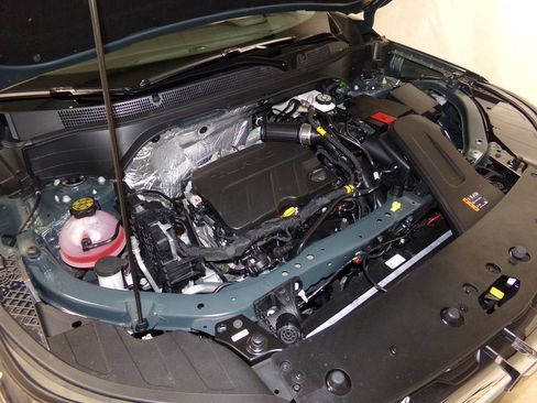 New 2025 Chevrolet Trax LT w/ Driver Confidence Package image 26