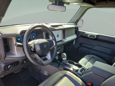 New 2025 Ford Bronco Outer Banks image 30
