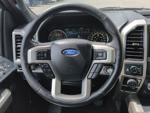 Used 2020 Ford F150 Lariat w/ Equipment Group 502A Luxury AWD/4WD image 14