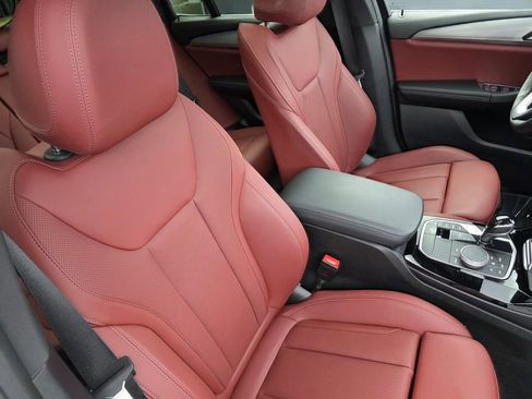 Used 2024 BMW X3 sDrive30i w/ Convenience Package RWD image 30