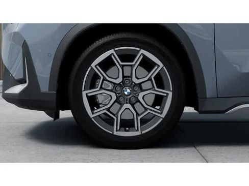 New 2026 BMW X1 xDrive28i w/ Convenience Package AWD/4WD image 7