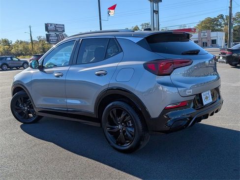 Used 2024 Buick Encore GX Sport Touring w/ Comfort Package image 9