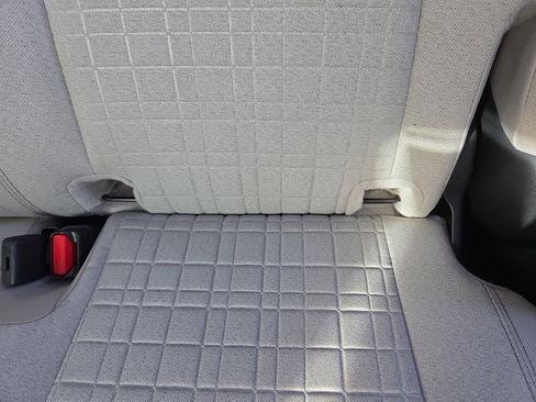 New 2026 Honda HR-V LX image 30