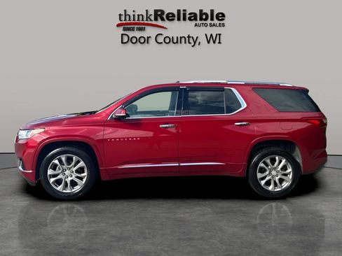 Used 2019 Chevrolet Traverse Premier w/ LPO, Floor Liner Package AWD/4WD image 2