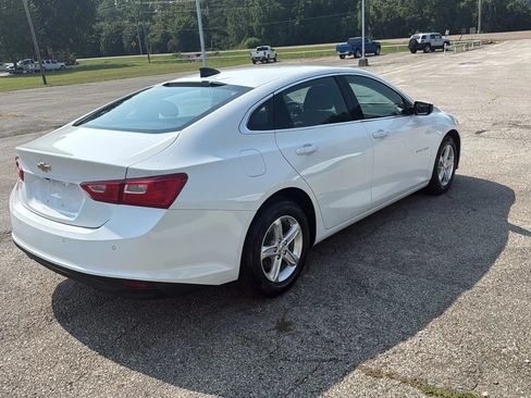 Used 2023 Chevrolet Malibu LS w/ Driver Confidence Package FWD image 6
