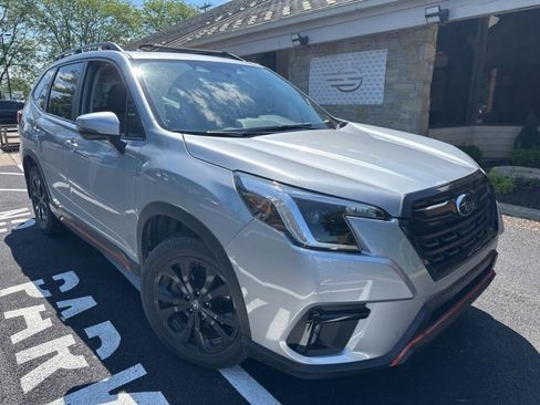 Used 2023 Subaru Forester Sport AWD/4WD image 4