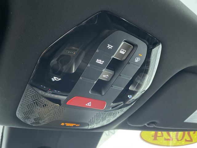 Used 2024 Kia EV9 Land AWD/4WD image 26