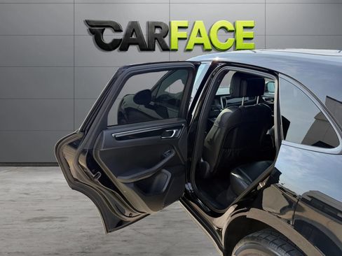 Used 2016 Porsche Macan S AWD/4WD image 18
