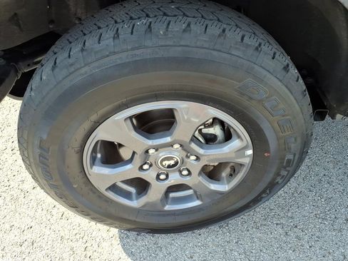 Used 2025 Ford Bronco Big Bend AWD/4WD image 7