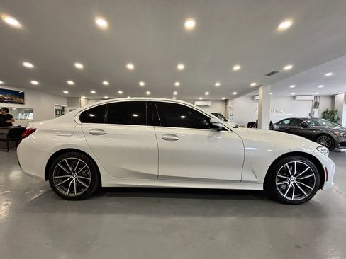 Used 2020 BMW 330i Sedan w/ Convenience Package RWD image 8