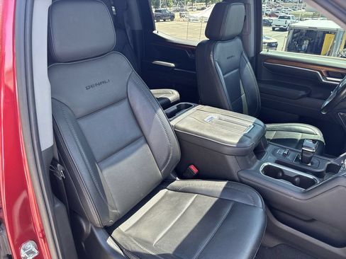 Used 2022 GMC Sierra 1500 Denali w/ Denali Reserve Package AWD/4WD image 34