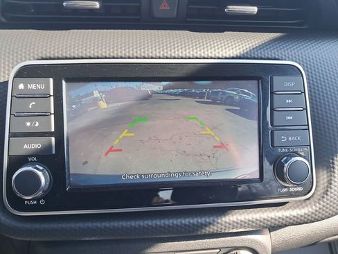 Certified 2025 Nissan Kicks Play S image 22