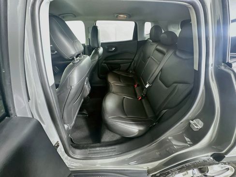 Used 2019 Jeep Compass Limited FWD image 25