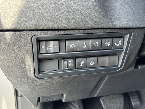 New 2026 Toyota Tundra Limited image 17