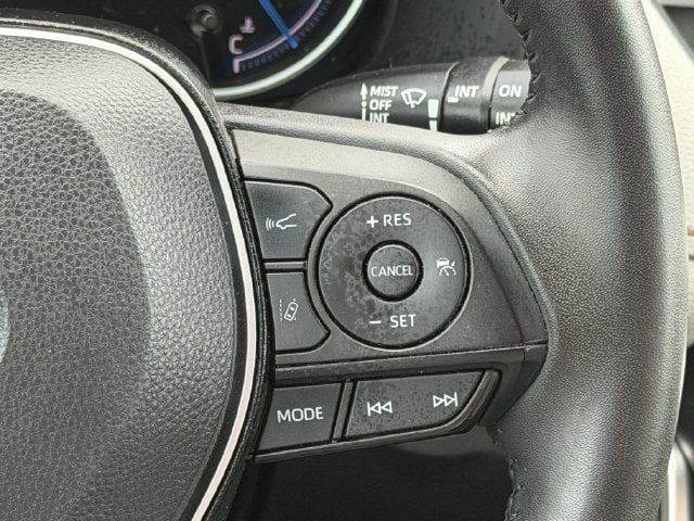 Used 2023 Toyota RAV4 XLE Premium AWD/4WD image 14