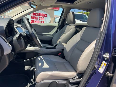 Used 2017 Honda HR-V EX-L image 12