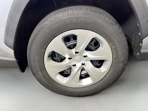 Used 2023 Toyota RAV4 LE image 14