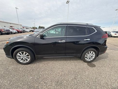 Used 2018 Nissan Rogue SV AWD/4WD image 4