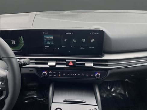 New 2026 Kia Sportage S AWD/4WD image 8
