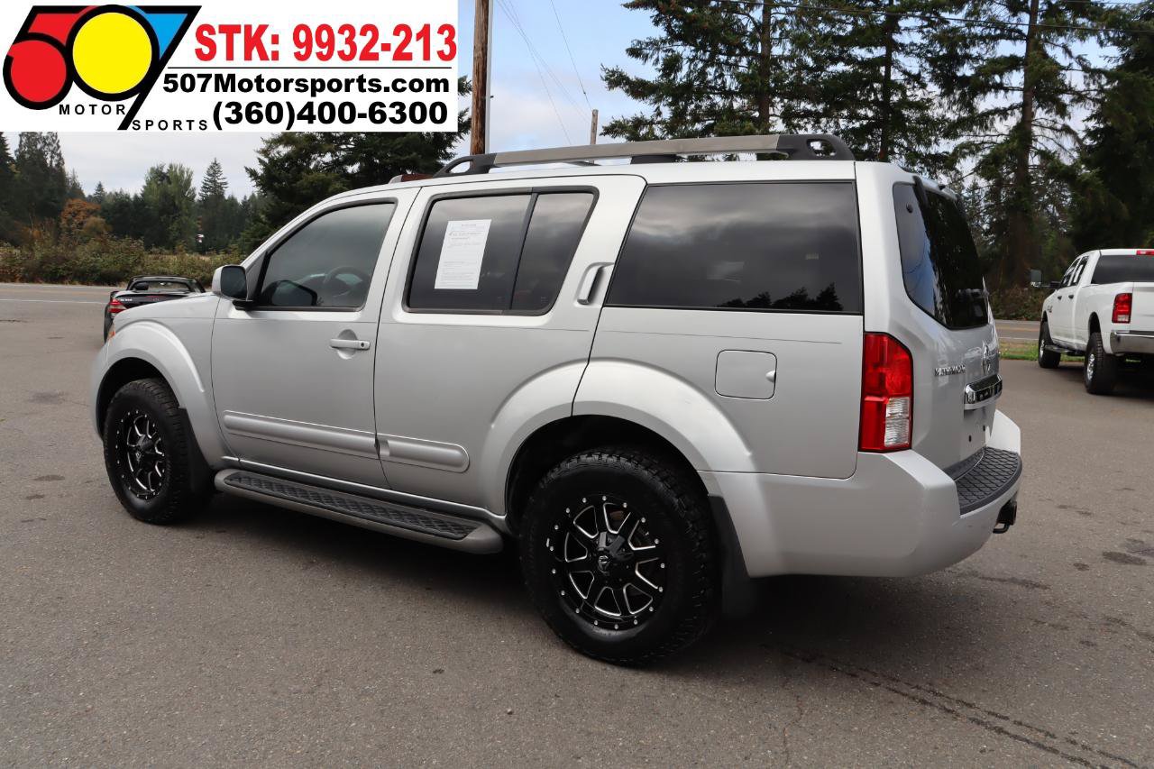Used 2008 Nissan Pathfinder SE w/ Premium Pkg AWD/4WD image 5