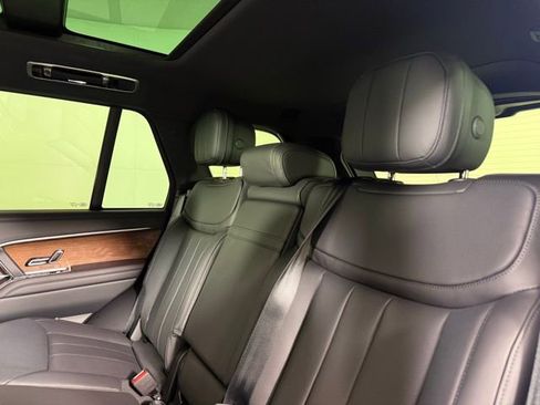 New 2025 Land Rover Range Rover SE image 26