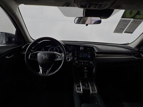 Used 2020 Honda Civic EX image 30