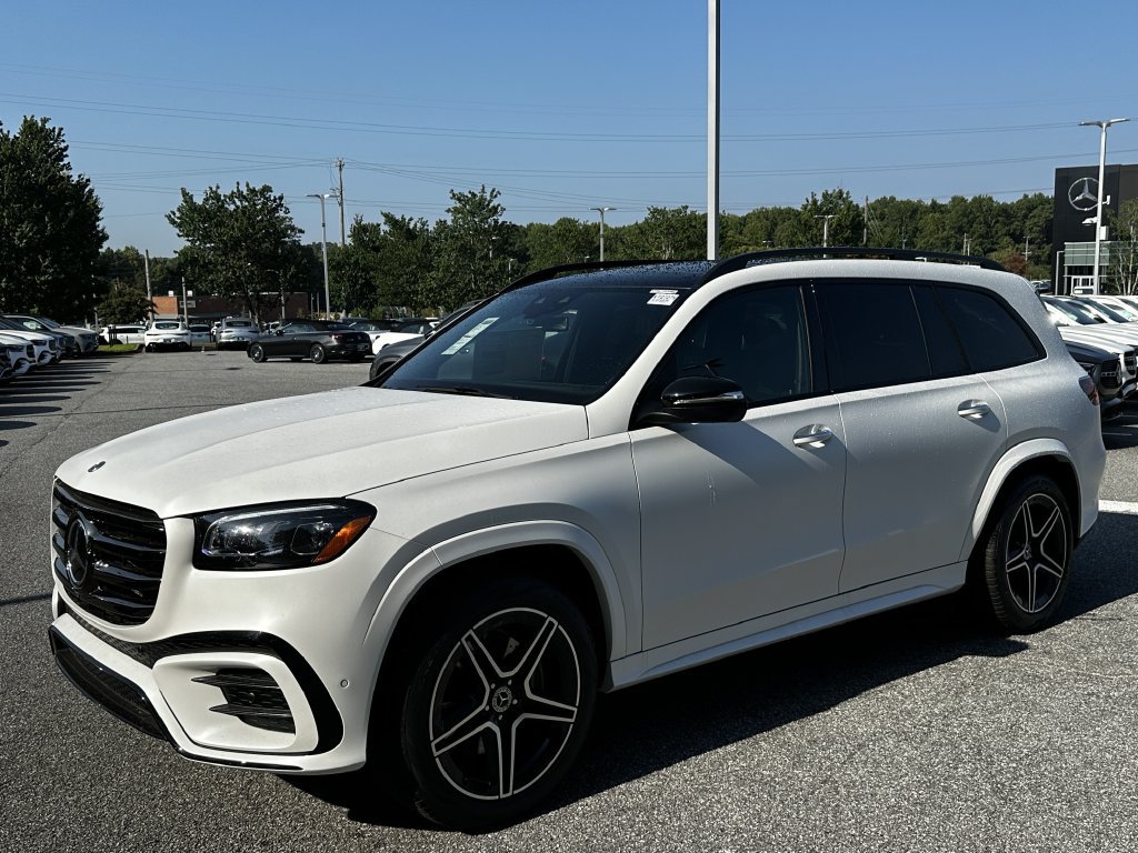 New 2026 Mercedes-Benz GLS 450 4MATIC image 4