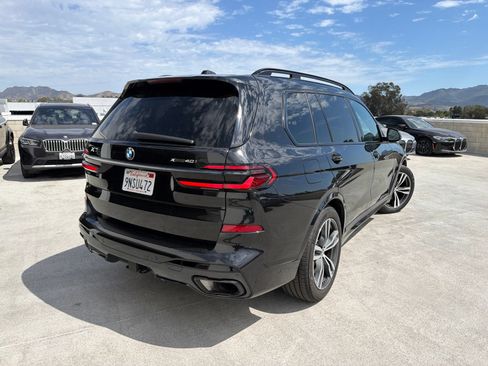 Used 2024 BMW X7 xDrive40i w/ M Sport Package AWD/4WD image 4