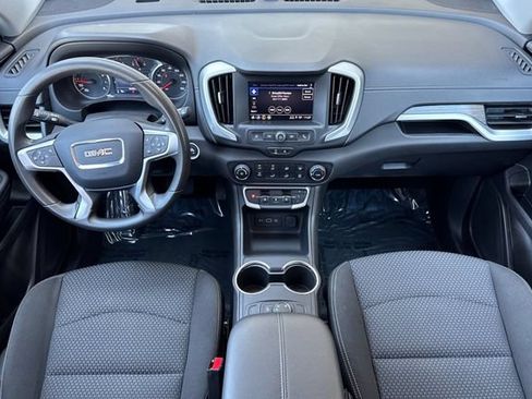 Used 2024 GMC Terrain SLE AWD/4WD image 15
